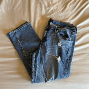 Banana Republic Girlfriend Jean